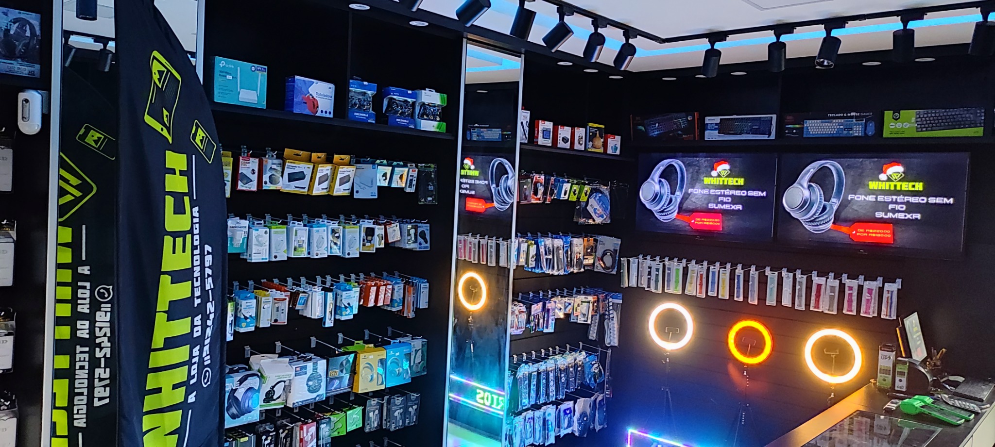 Interior da Loja Whittech